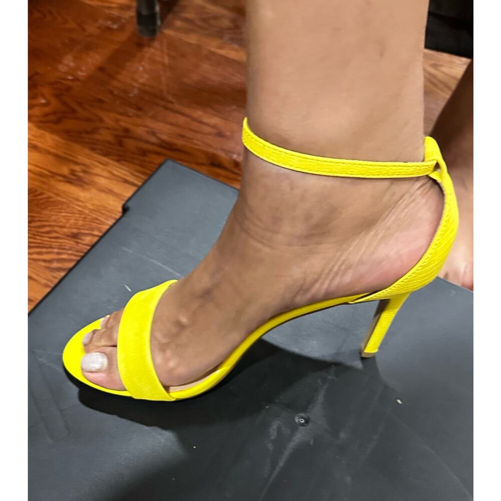 Women Sandal High Heel Yellow Open Toe Sandal Shoes Size 10 New
